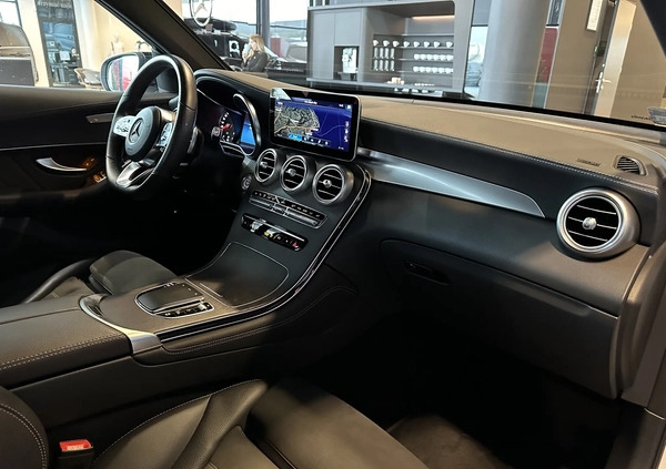 Mercedes-Benz GLC cena 199900 przebieg: 33071, rok produkcji 2020 z Barlinek małe 326